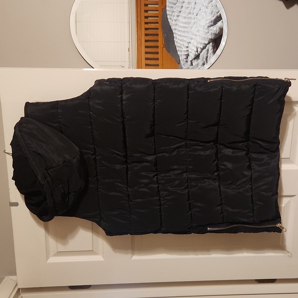 Puffer vest - Picture 2 of 7